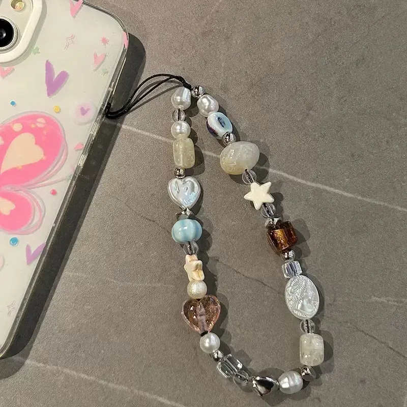 Gold Foil Vintage Heart Phone Chain DIY Beaded Strap, High-End Ccd Camera Pendant, Fashion Accessories Gift, Stylish Mobile Case Charm, Mobile Phone Accessory, Cell Phone Charms