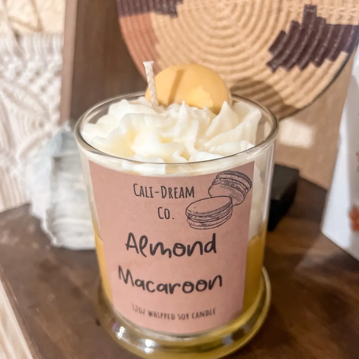 Almond Macaroon candle Almond Macaroon candle