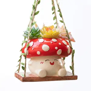 Glasseam Gardening Plant Gifts for Women Cute Hanging Planter Gift for Plant Lovers Mother Smiley Face Small Plant Pot for Succulent Flower Cactus Spider with Hanging Baskets Design