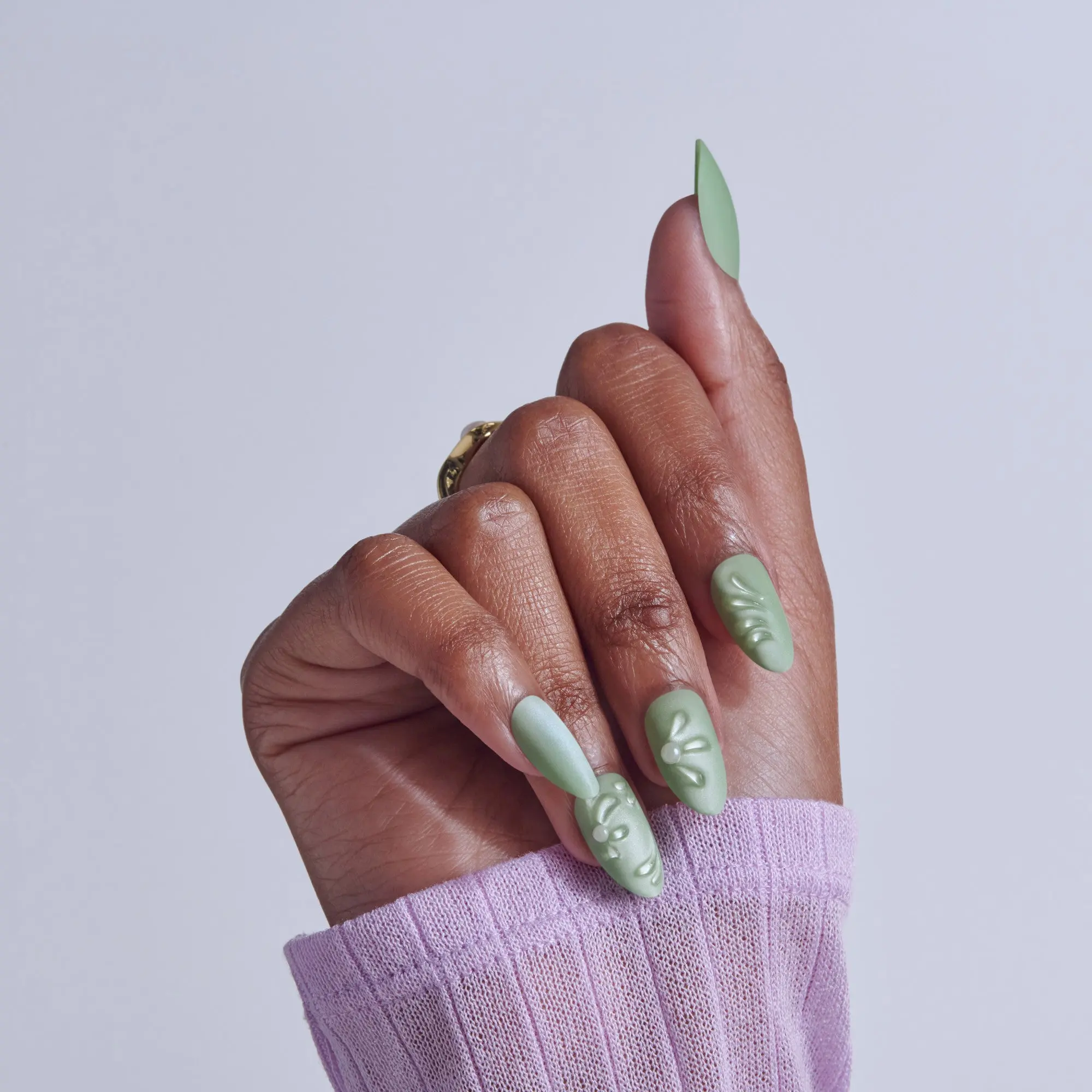 Kiss Nail Drip Press On Fake Glue Nails - Dancing Heart | 3D & Jewel Design, Green, Medium, Almond