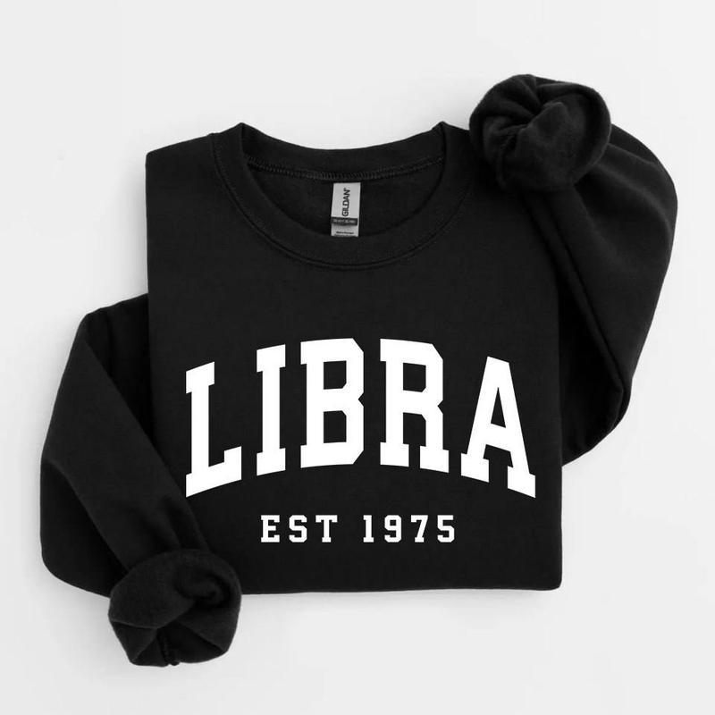 [LEAVE A NOTE OR NOT EST YEAR] Custom Year, Custom Zodiac Sweatshirt – Black Color, Est Your Year Astrology Pullover, Cute Horoscope Energy Gift, Unisex Crewneck Sweatshirt, Birthday Zodiac Sign Outfit 2026