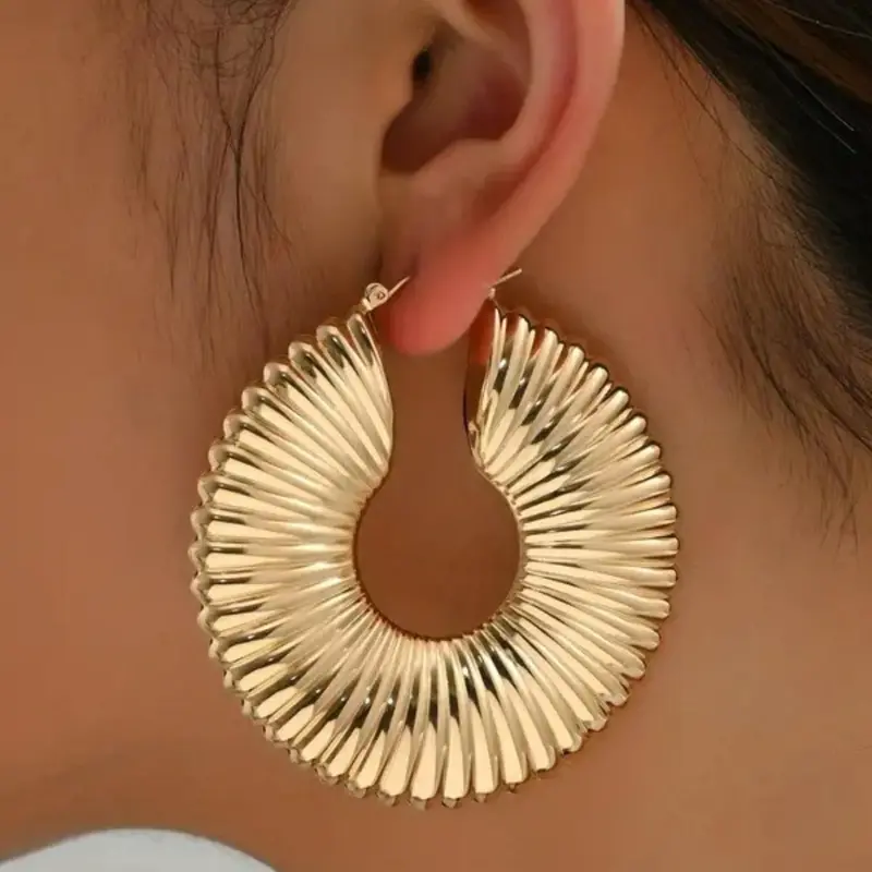 Hollow out Textured Hoop Earrings, Hoop Shape Earrings, Lightweight Chunky Hoops, Fashion Statement Hoops, Punk Style Earrings, Fashionable Casual Matching Earrings Jewelry for Women, Stylish Jewelry, Classic Fashion Accessories for Daily Wear