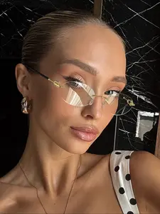 Elegant Oval Frame Women's Fashion Anti-Blue Light Glasses, Versatile Daily Wear, Unisex Basic Frame, Lightweight Comfortable Design, Fashion Eyeglasses