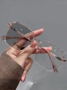 Women's New Square Frame HD Photochromic Fashion Glasses, Suitable for Daily Wear, Summer Beach Vacation Travel