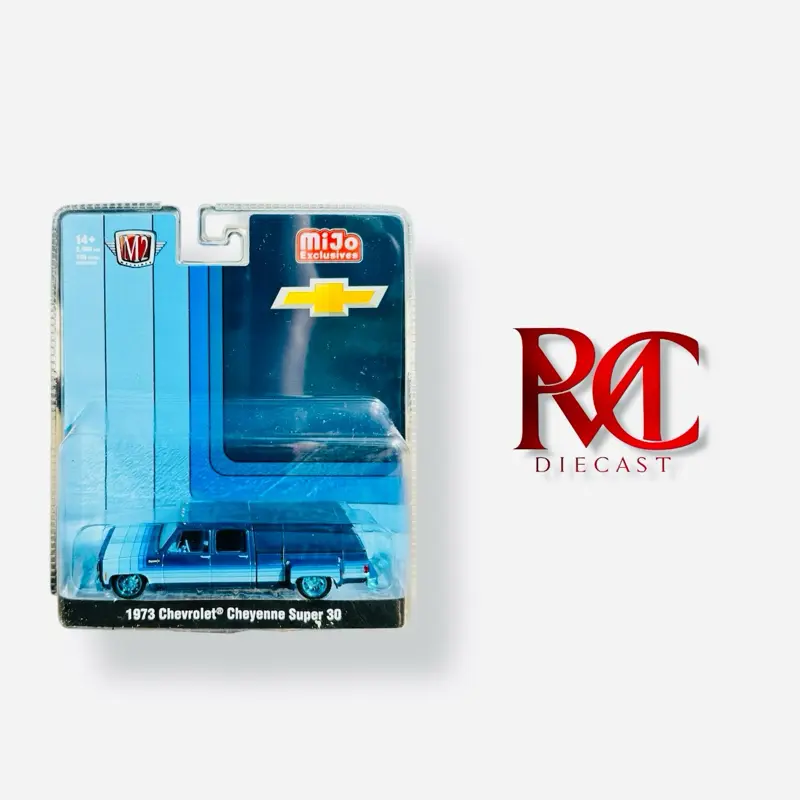 M2 MACHINES 1:64 1973 CHEVROLET CHEYENNE SUPER 30 DUALLY WITH CAMPER SHELL – BLUE *CHASE*