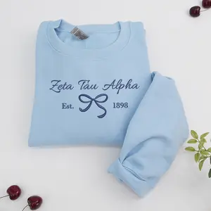 Custom Embroidered Girl's Trip 2025 Sweatshirt, Coquette Bow Sweatshirt, Coquette Sorority Crewneck, Besties Gifts For Her, Gift For Girl