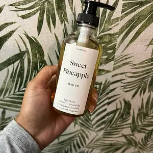 B. Honesty  Radiant Sweet Pineapple Body Oil