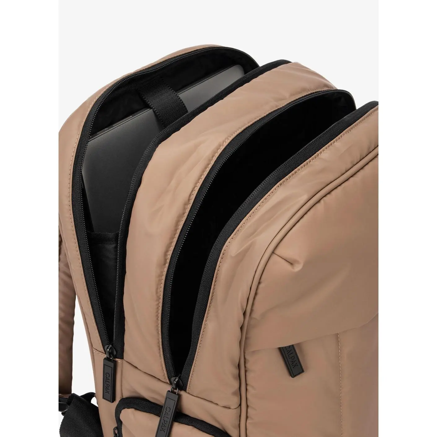 15 travel backpack i-Stay 15,6