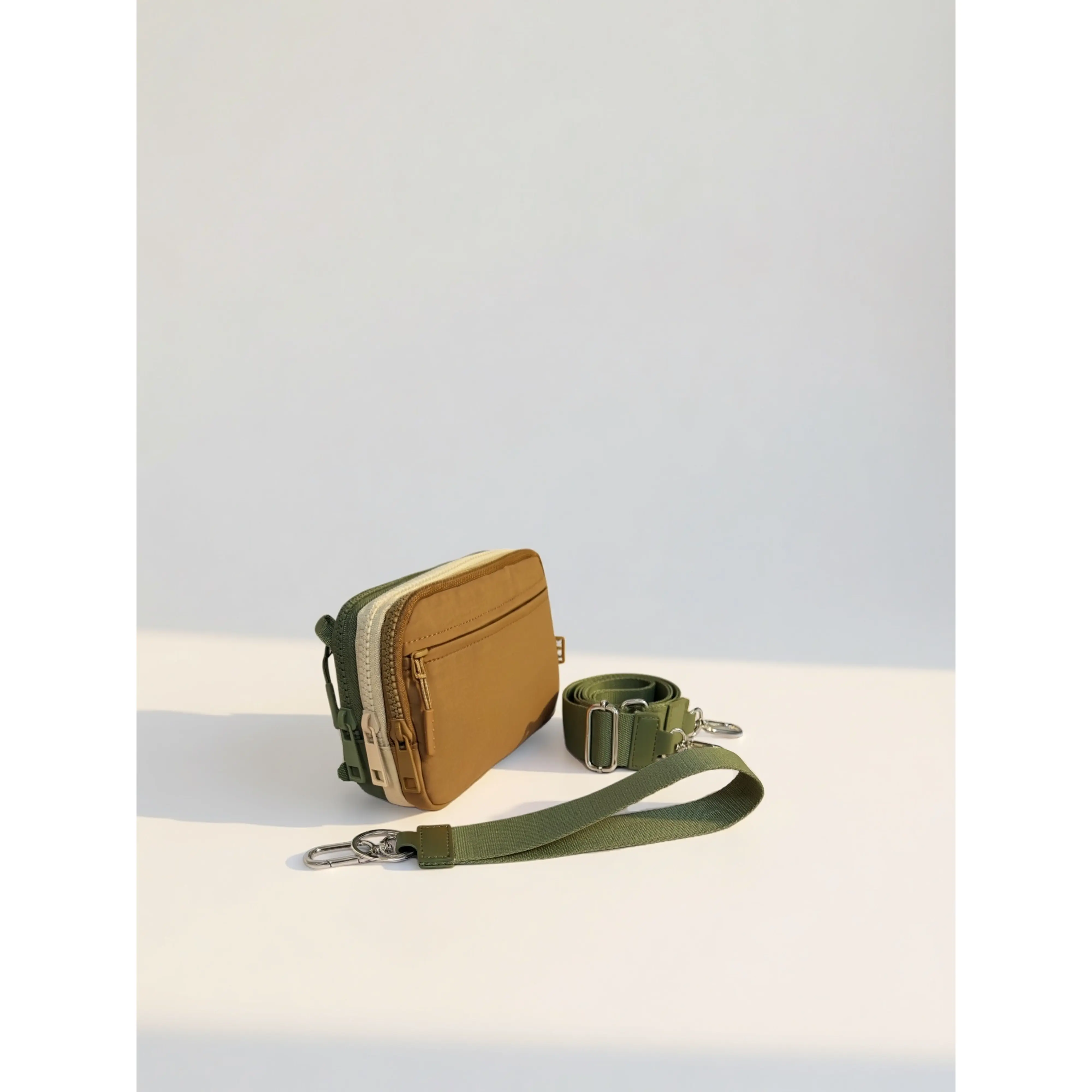 Iris Trio Wallet (#8036-9) Zipper Wallet with RFID  -  By Iris & Rainbow