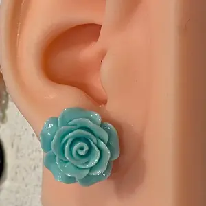Resin Rose in Stainless Steel or White Acrylic screw on tunnel Earrings 6g-00g (for stretched ears)