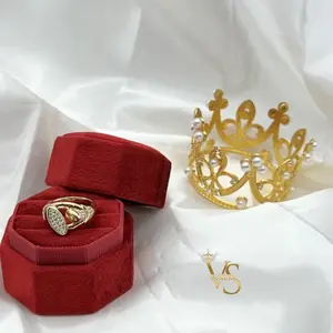 Valdes Luxury 14K Gold Plated Laminated Statement Ring – Elegant Zirconia Signet Style Ring – High Quality Daily Wear Jewelry