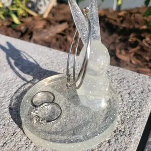 RESIN jewelry trinket tray dish clear glitter bunnies Organizer gift Decor Ornaments