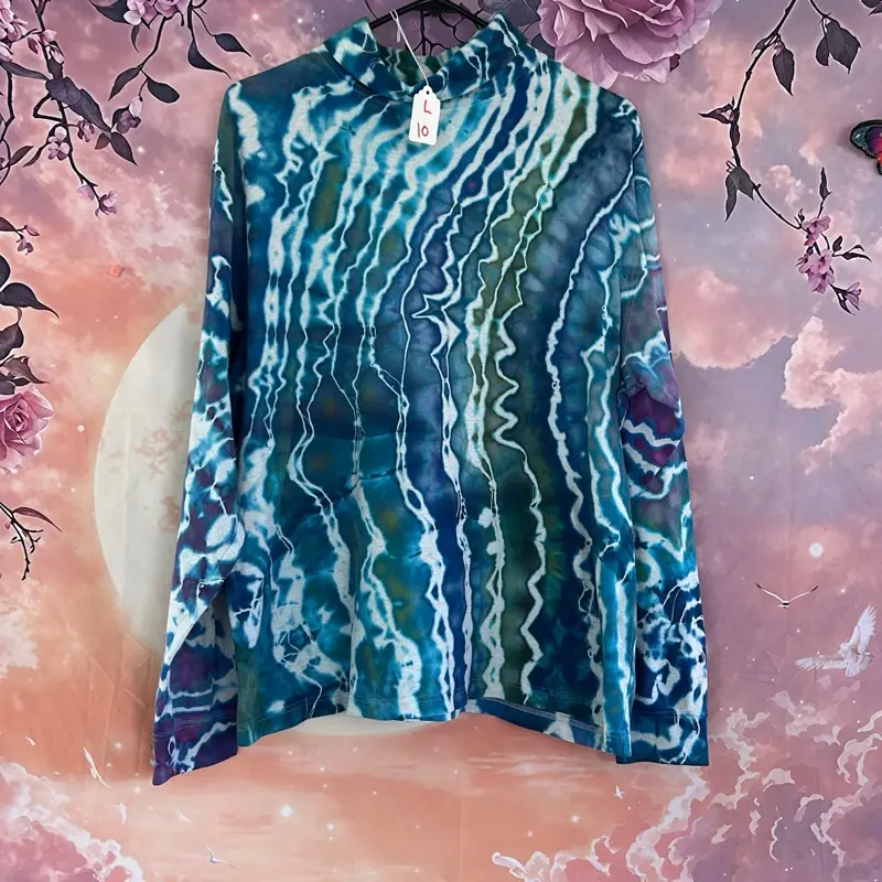 (10) Size Large Tie Dye Turtleneck