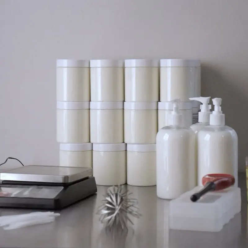 Package biznis. Business bundle with good quality leaving hair product’s such as curly gel, detangle cream and spray for healthy scalp