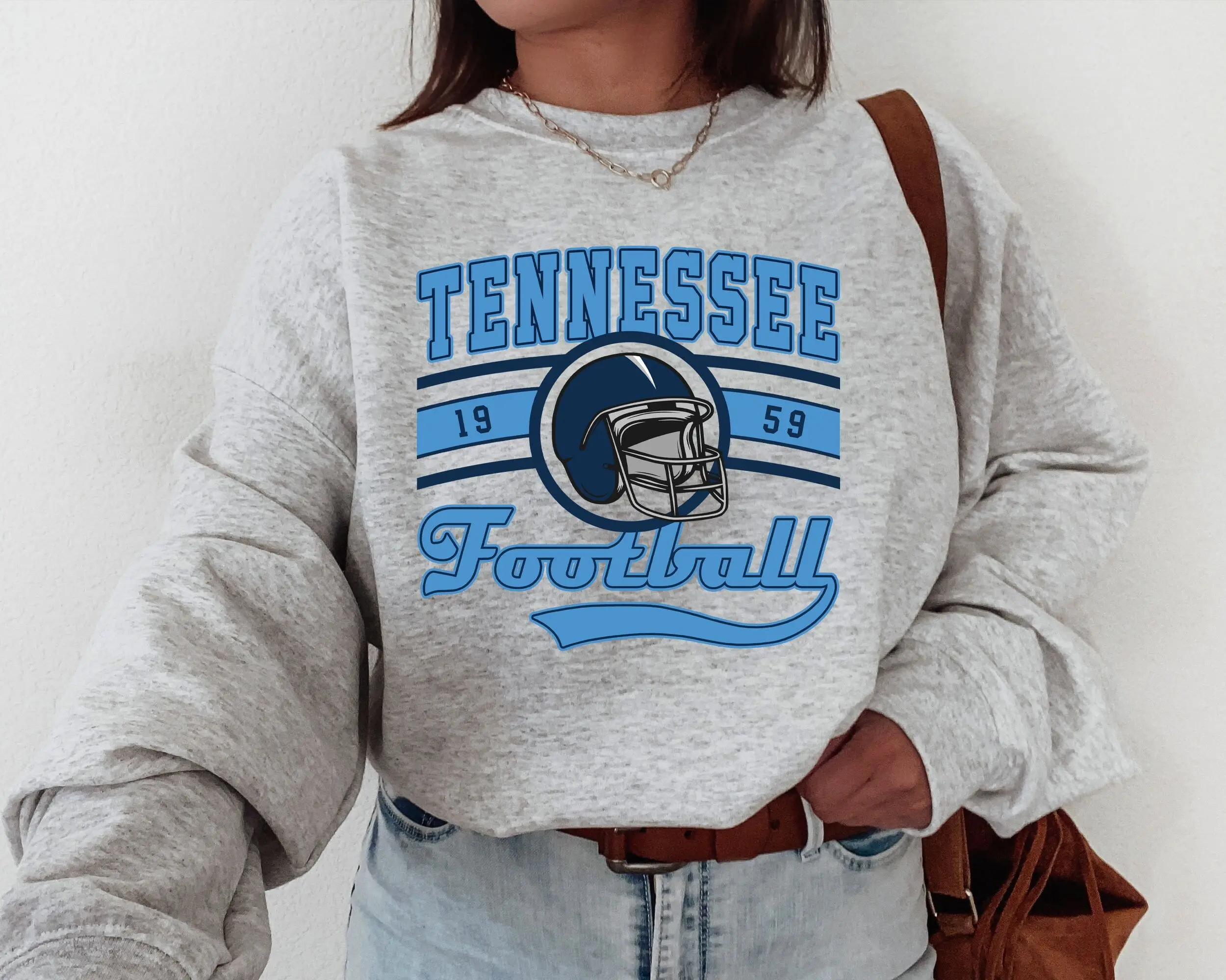 Vintage Tennessee Football Crewneck Sweatshirt T-shirt Titans Shirt Titans Fan Gift Tennessee T-shirt