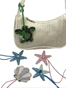 Summer Bag Charm Handmade Beaded Ocean Life Embroidery Shell Turtle Luxury Rhinestone Starfish Pendant for Women Sparkly Bag Charm Purse Accessories