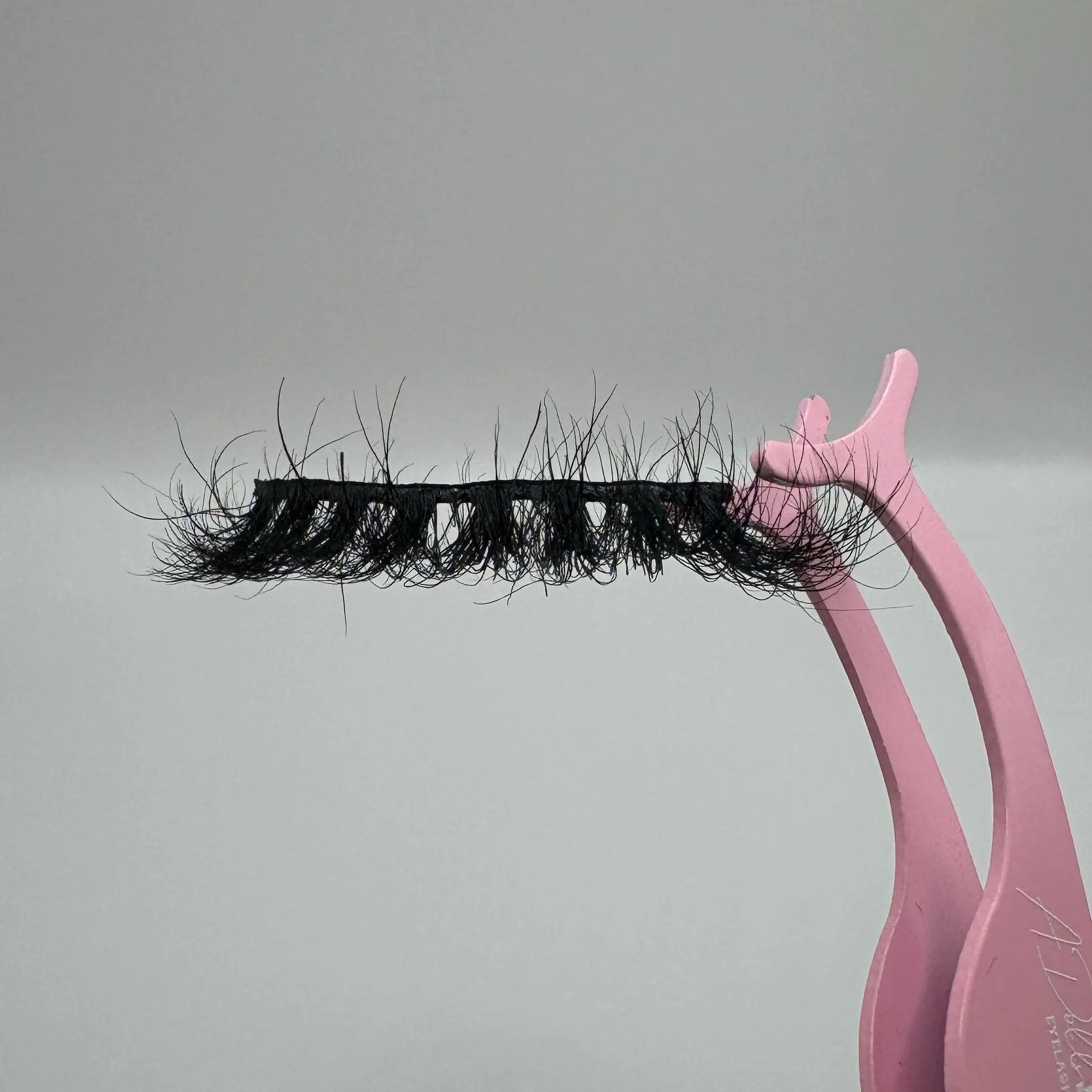 Noelle - 18MM Luxury Mink Lash