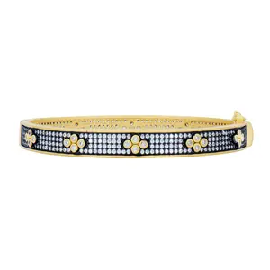Signature Brooklyn in Bloom Clover Hinge Pavé Bangle