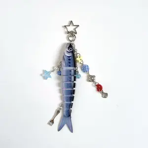 Novelty Star Fish Keychain,Fisherman Fishing Enthusiasts Creative Fish Bait Keychain,Jointed Design Fish Keychain with Beaded Charm,Fishing Lure Keychain Realistic Fish Keyring Bag Backapack Charm,Good Luck Aesthetic Fish Key Pendant Aesthetic Trinket