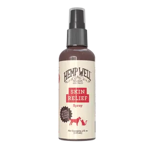Skin Relief Spray for Itchy Dogs & Cats - Organic, USA Grown - For itchy, irritated pet skin. Soothes and relieves.