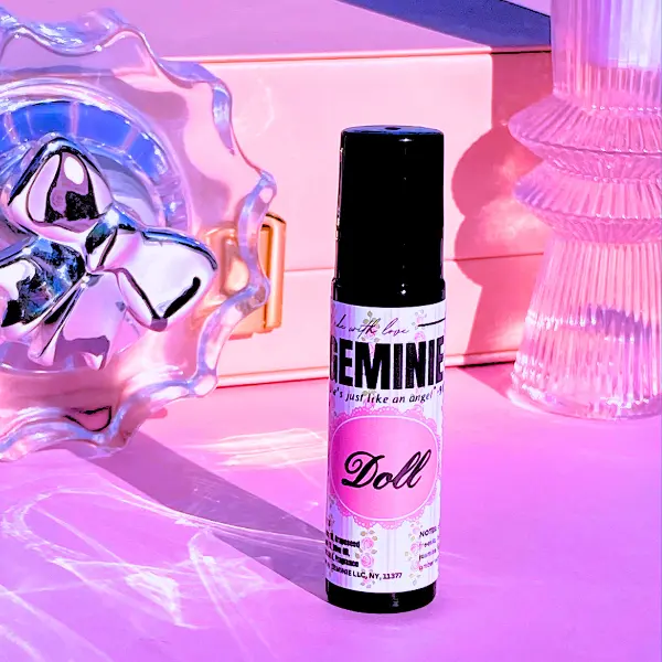Geminie Doll 10ml Roll On Body Oil - Warm Floral -Moisturizing Formula