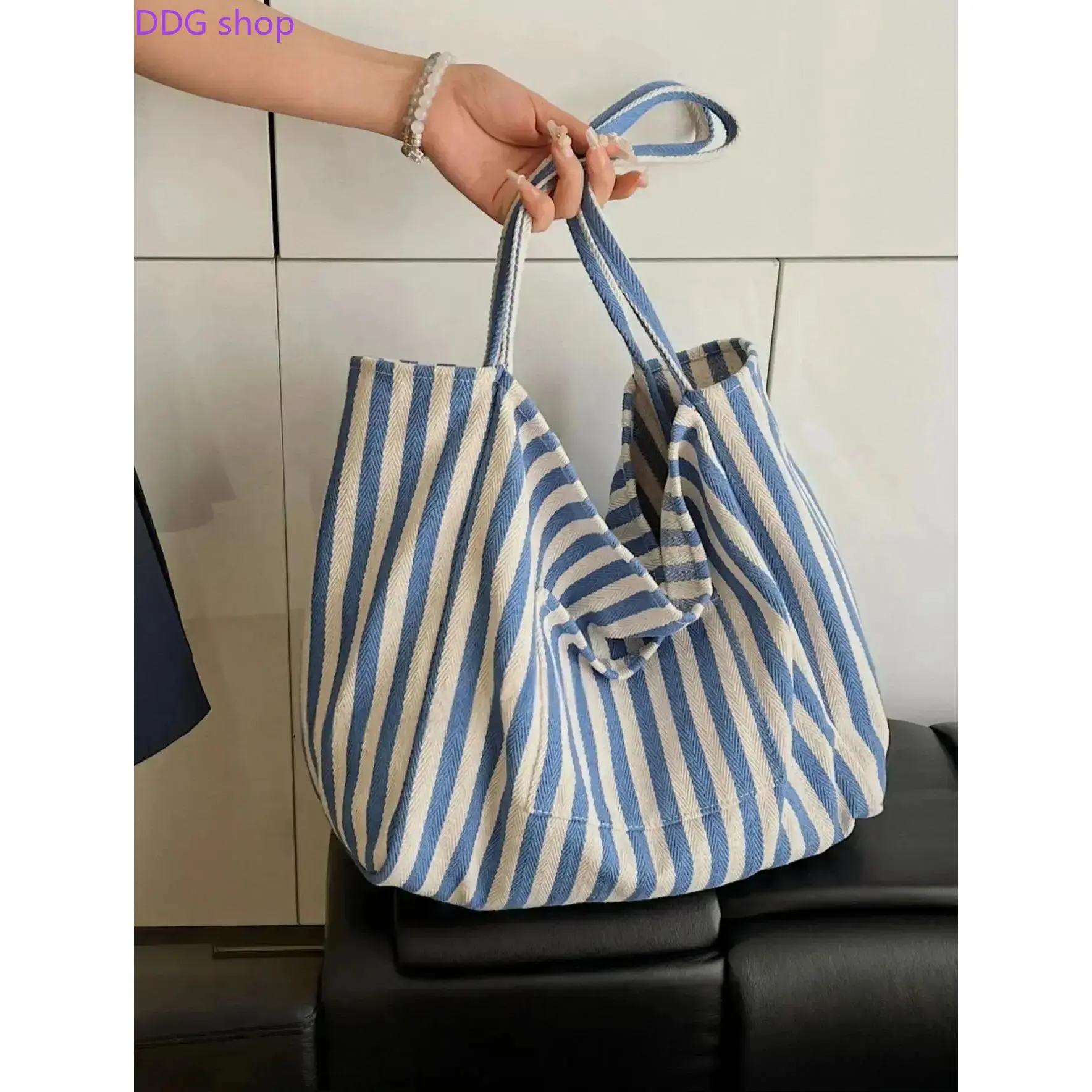 2026 Spring Summer Women Striped Canvas Tote Bag Slouchy Large Capacity Shoulder Bag Fashion Casual All-match Handbag for Work Commute School Daily & Beach Trips