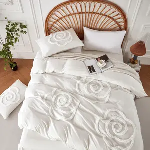 Rose pattern Duvet Cover Set, Boho Tufted Comforter Sets with Zipper Closure, Including1 Duvet Cover & 1/2 Pillowcase without Filler, Soft Comfortable Bedding Set for Home Bedroom, Microfiber Bed Set