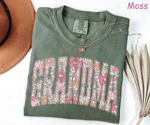 Comfort Colors Floral Grandma Shirt, Cute Grandmother Shirt, Grandma Gift, Mothers Day Gift for Grandma, New Grandma Gift, Grandmother Gift