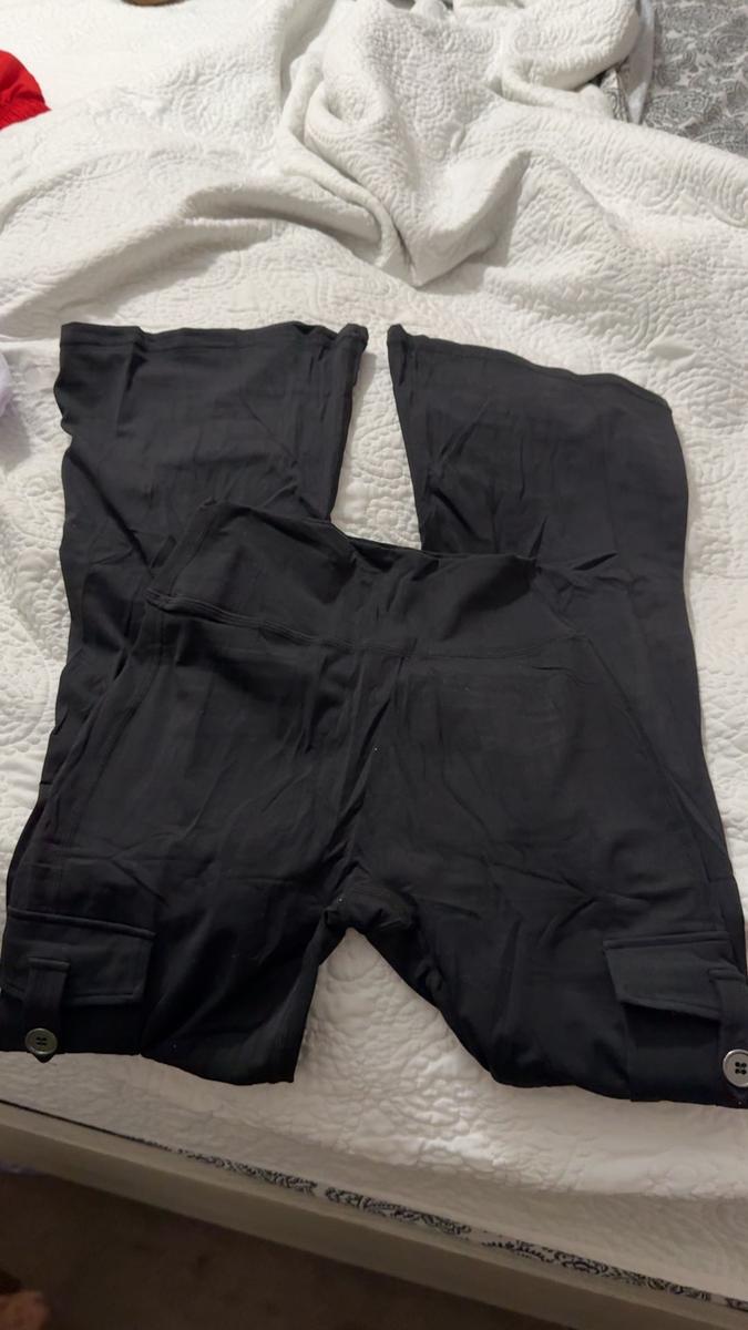 Item: Black, 30 Inseam , M