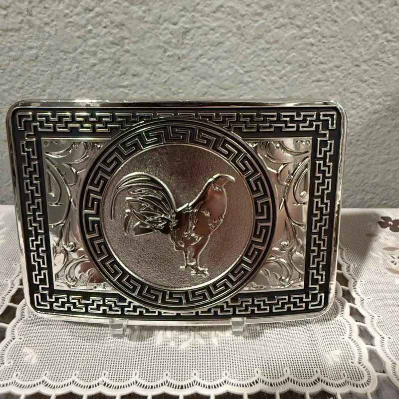 Belts buckle gallo plateada