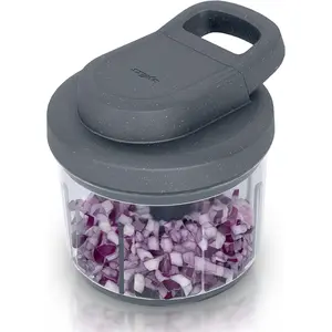 Zyliss Easy Pull Food Chopper and Manual Food Processor - Hand-Held Slicer & Dicer for Fruits & Vegetables - Easy Pull Manual Food Chopper - Cooking Gadgets & Kitchen Essentials - Easy Pull 3.0