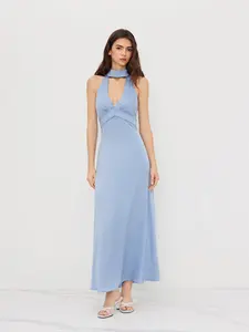 Cider V-neck Halter Neckline Maxi Dress