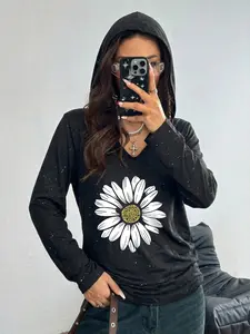 Vintage Style Star Print New Year Hooded Heart Neck Long T-Shirt, Silver Color Decoration, Fitted Casual Fit, Wave Print Design