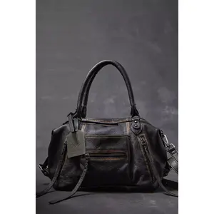 Brand New with tag of We.The.Free - Baby Emerson Tote Bag - more Color (Black - Saddle - Salt - Secret Sage) !!!