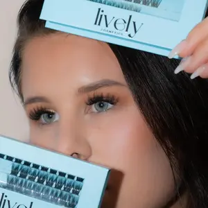 Flawless Wispy Wet Set Cluster Lashes - Lightweight & Long-Lasting - Eyelash Extension, Lash Extensions