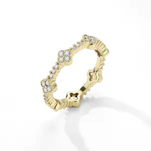 Women's Exquisite Trendy Clover Shape Eternity Ring - Rhinestone Decorated Fashion Stackable Band Ring, Elegant Dainty Artificial Gemstone Jewelry for Wedding Anniversary Promise Gift, Exquisite Trendy Ring, Fashion Stackable Rings