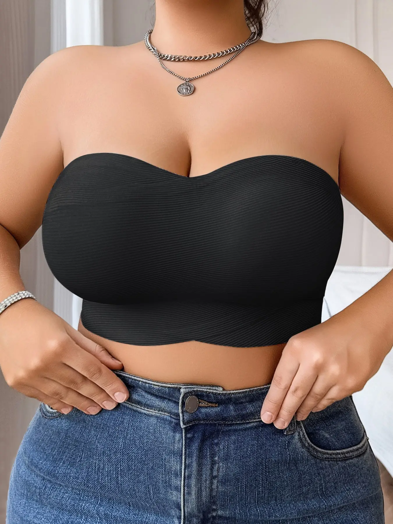 Women's Strapless Bra, Minimalist Anti-Slip Seamless Push-Up Wireless Underwear, Thin No-Wire Bras for Small Breasts, Comfortable Daily Wear