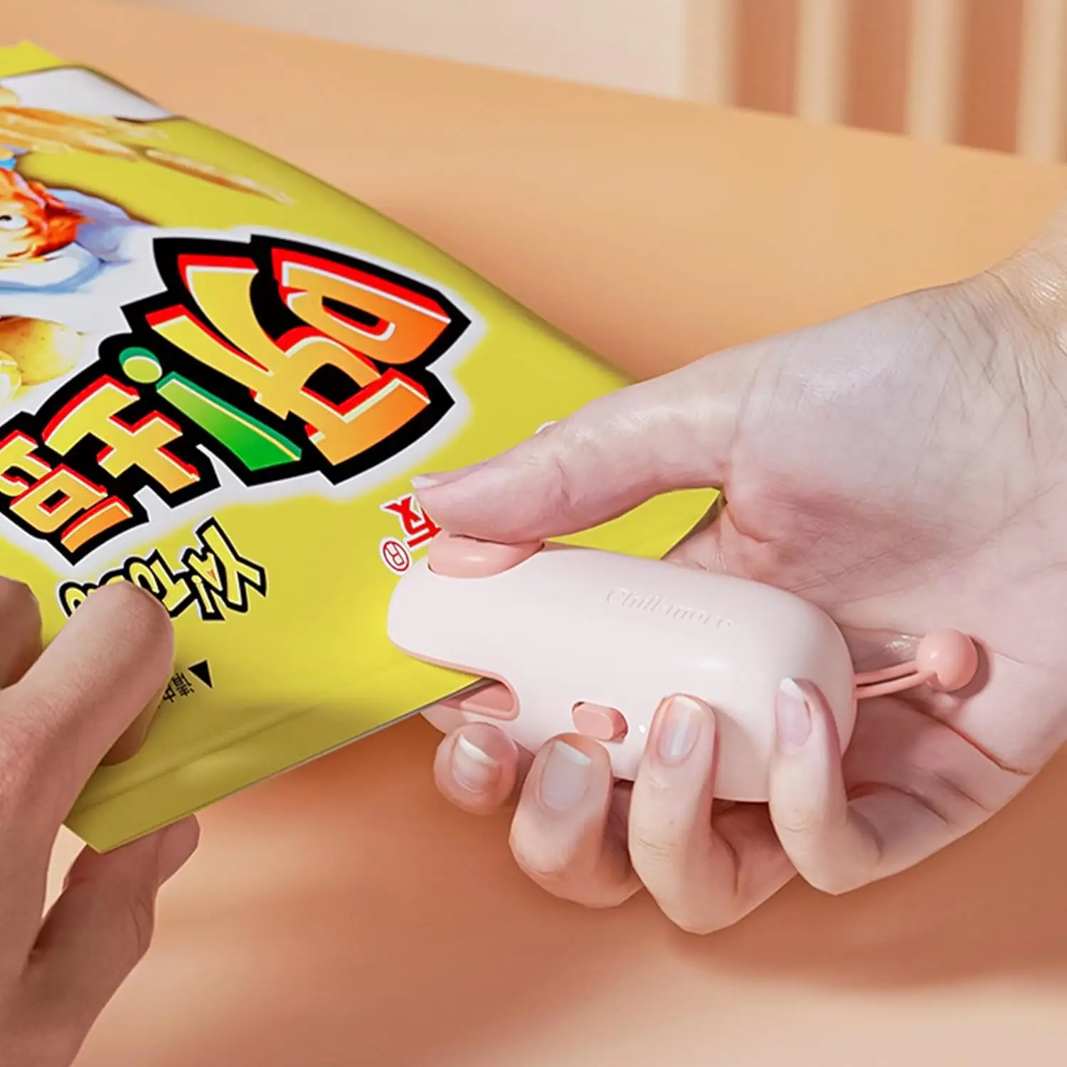 Mini Bag Sealer,Upgrade 2 in 1 USB Rechargeable Food Bag Sealer,Sealing Machine Heat Seal Tool,Portable Handheld Heat Vacuum Sealer for Plastic Bags S