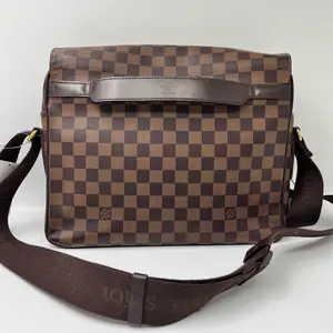 Pre-owned Louis Vuitton canvas Shoulder Bags