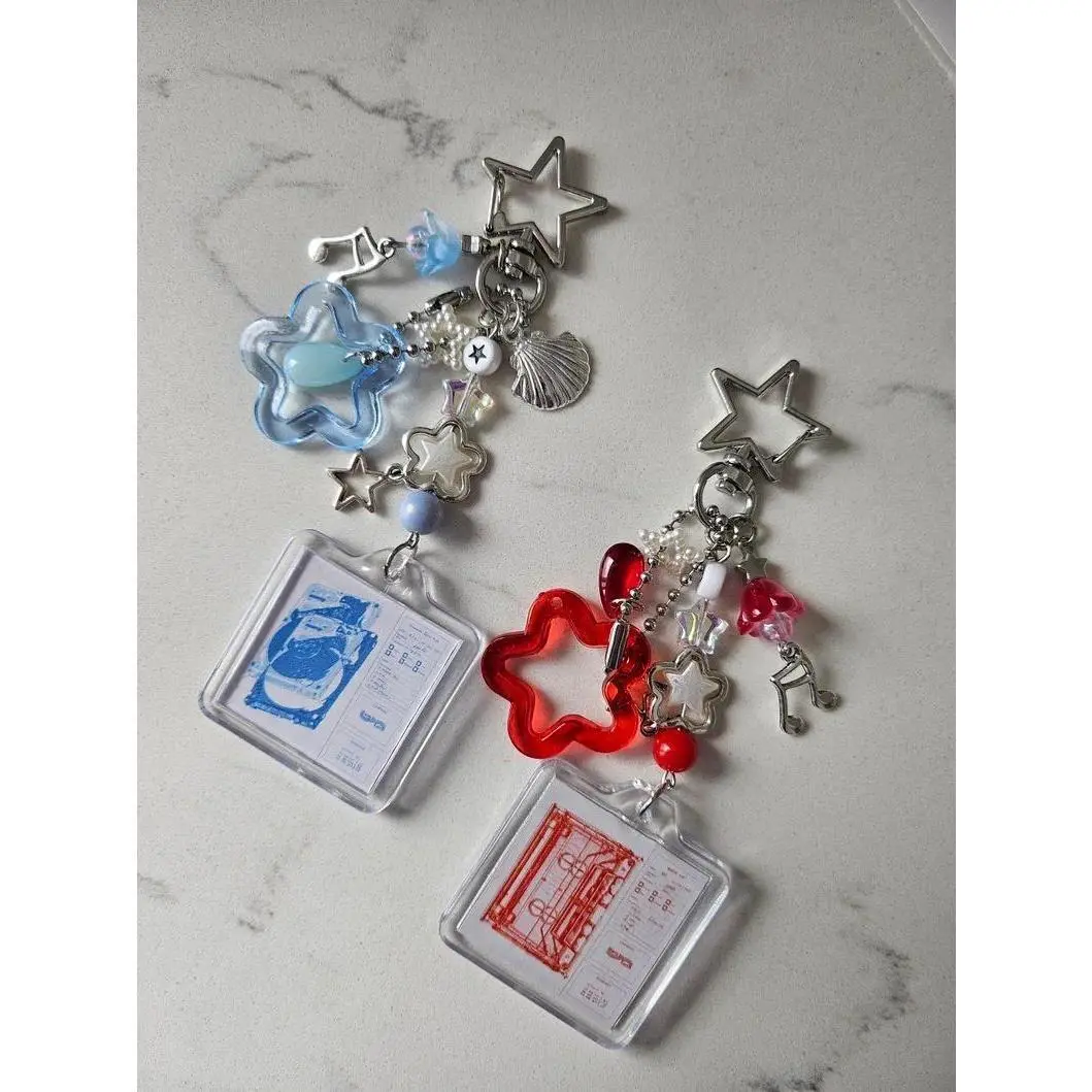 Wave to earth keychain Wave to earth keychain