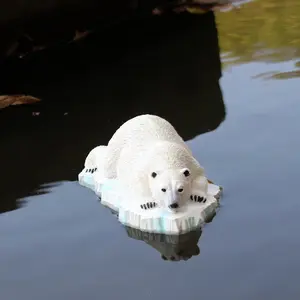Floating Polar Bear Ornament, Pond Decorative Floating Bear, Garden Water Scene Decoration, Resin Craftsmanship