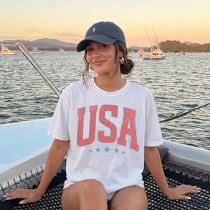 Women's Patriotic Graphic T-Shirt, Casual Oversized Retro Style in Smooth Soft Cotton with Short Sleeves for 4th of July, Shortsleeve