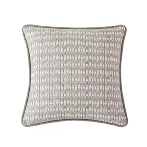 Fenton Pillow