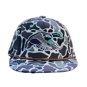Camo Duck Embroidered Snapback Hat, Mallard Bird Flat Bill Cap, Adjustable Outdoor Hunting Hat for Men