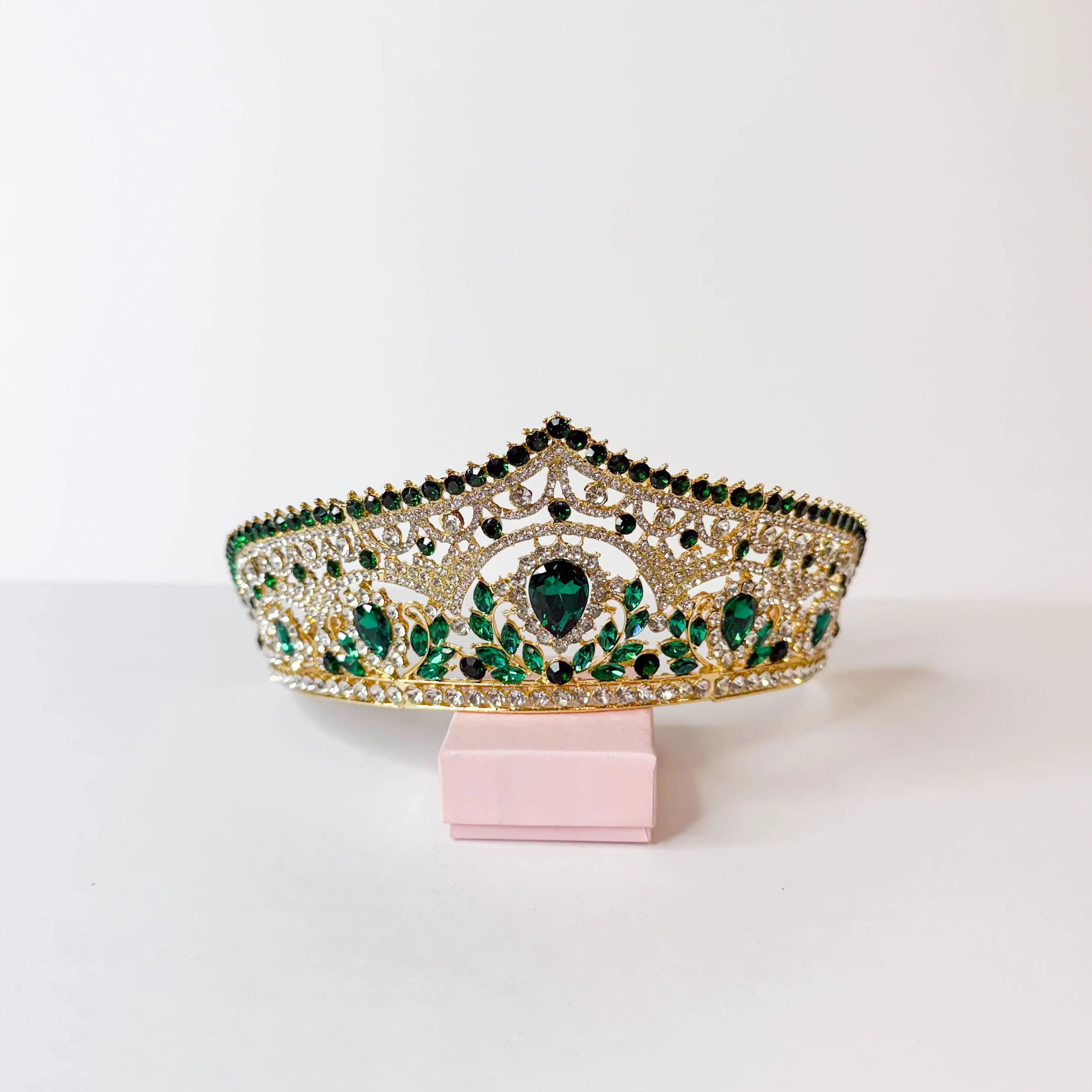 Emerald Elegance Quinceañera Crown