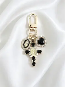 1PC Rose Gold Virgin Mary Medallion Cross Keychain, Heart Crystal Charms, Perfect Religious Gift for Confirmation, Communion & Holidays