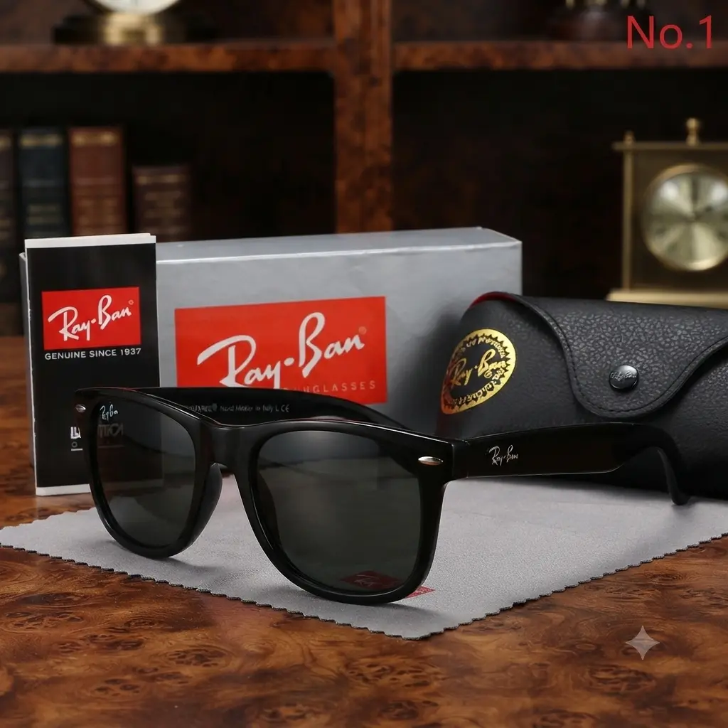 Ray-Ban Wayfarer Sunglasses for Men & Women – Shiny Black Frame with Green Lenses