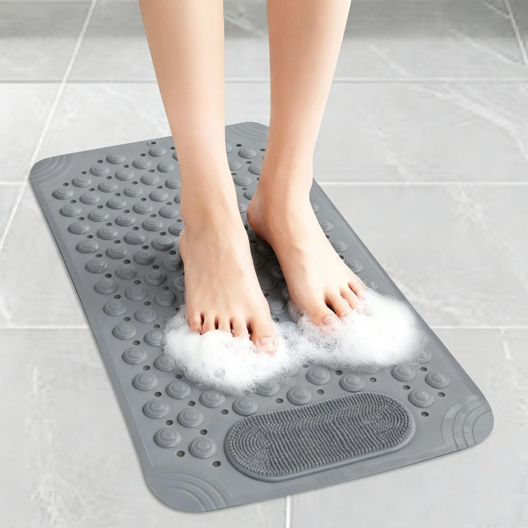 Non-slip shower mat, bathtub mat with drain holes and suction cups, foot massage shower rug, home bathroom, bathroom necessities.