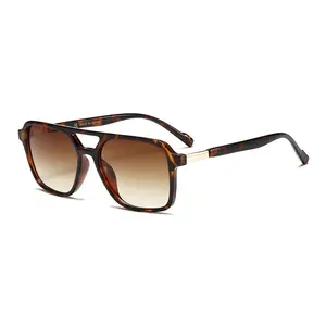 Retro Aviator Sunglasses for Women Men Trendy Rectangle Shades Sun Glasses with Tortoise Frame and Gradient Lenses