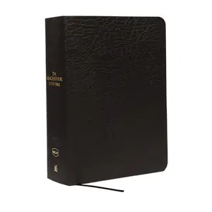 NKJV, The MacArthur Study Bible, Large Print, Bonded Leather, Black: Holy Bible, New King James Version by Thomas Nelson [Leatherbound Book]